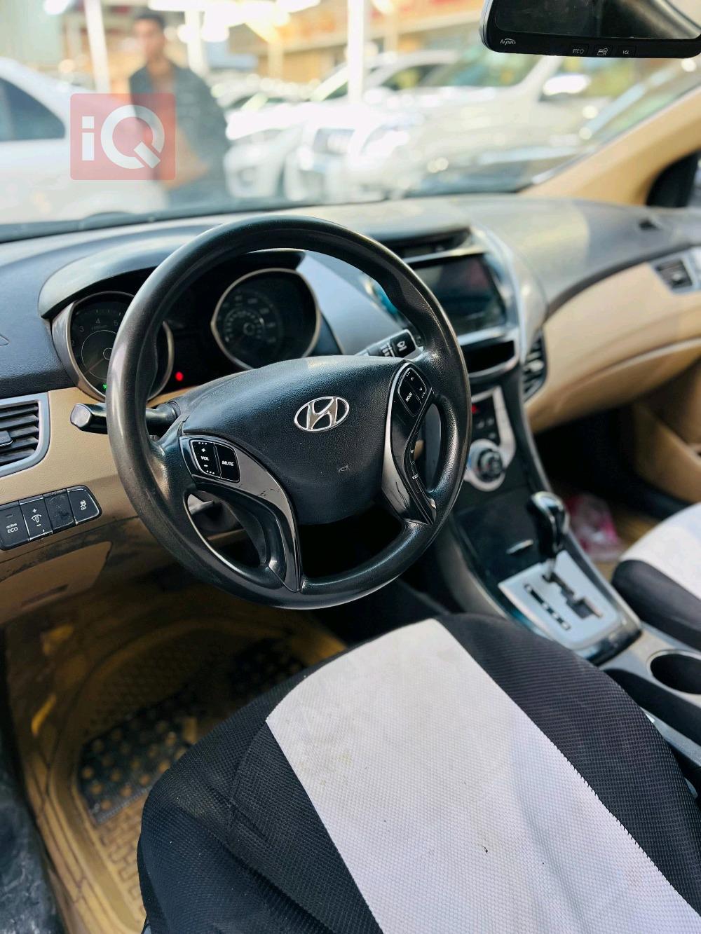 هيونداي النترا